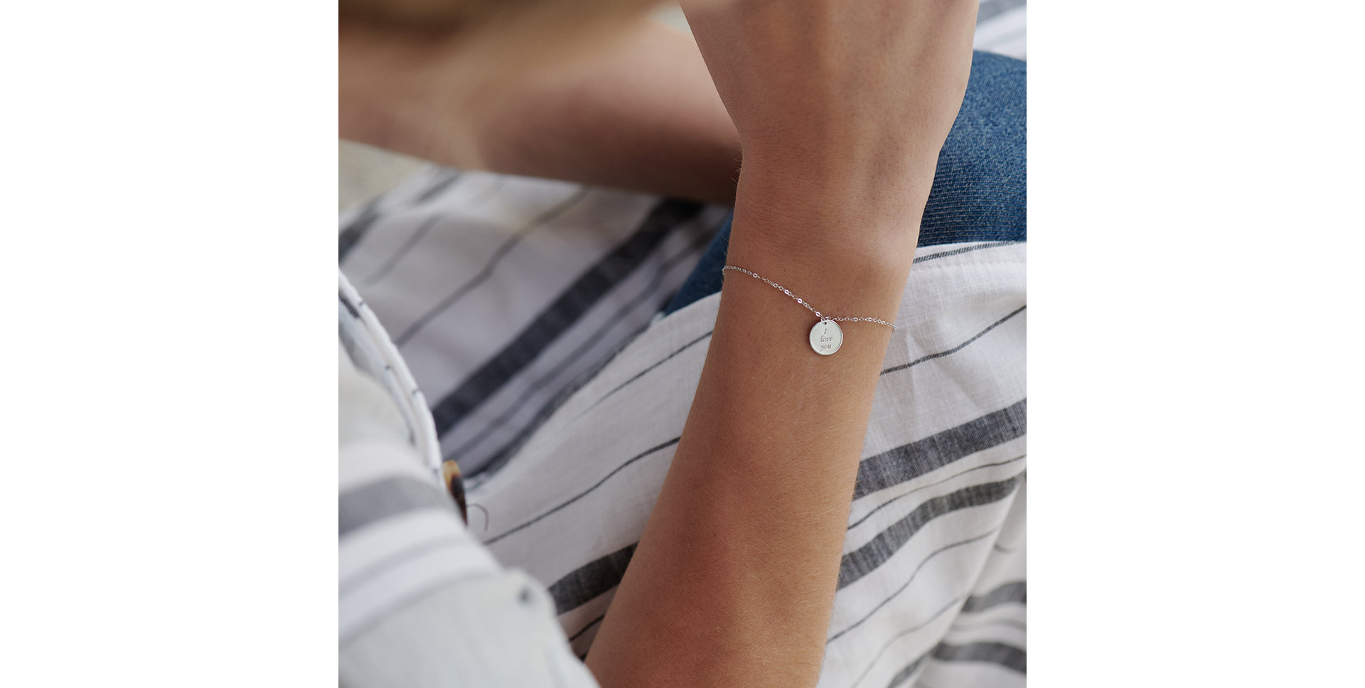 Náramek s diamantem Amour Touch