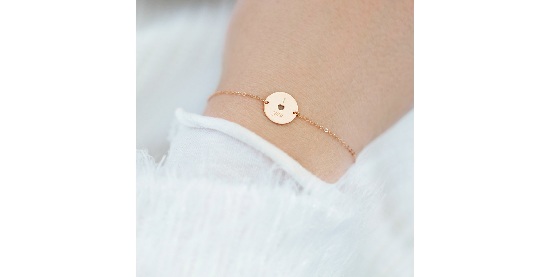 Náramek s diamantem I love you