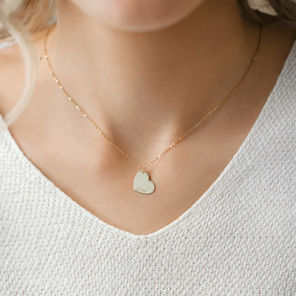 Náhrdelník s diamantem Amour Heart