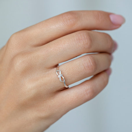 Prsten s diamanty Elegant Ribbon
