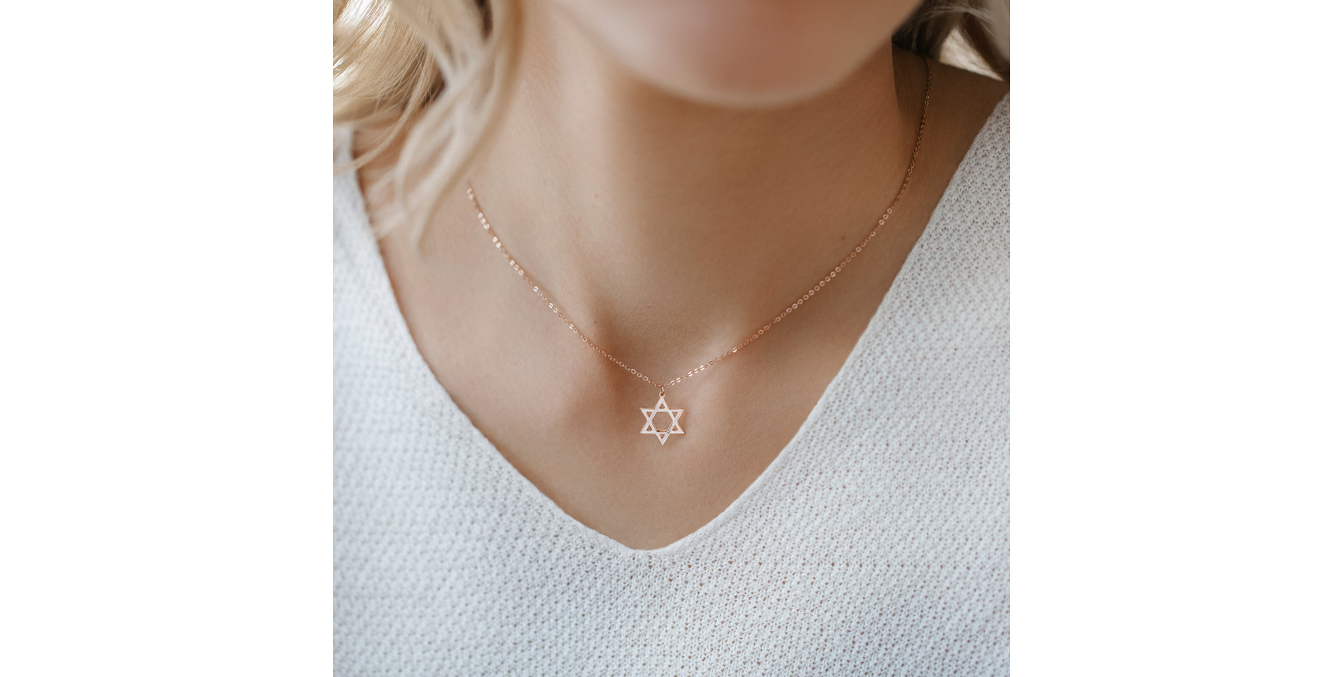 Náhrdelník s diamantem David Star