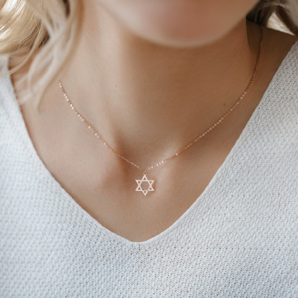 Náhrdelník s diamantem David Star