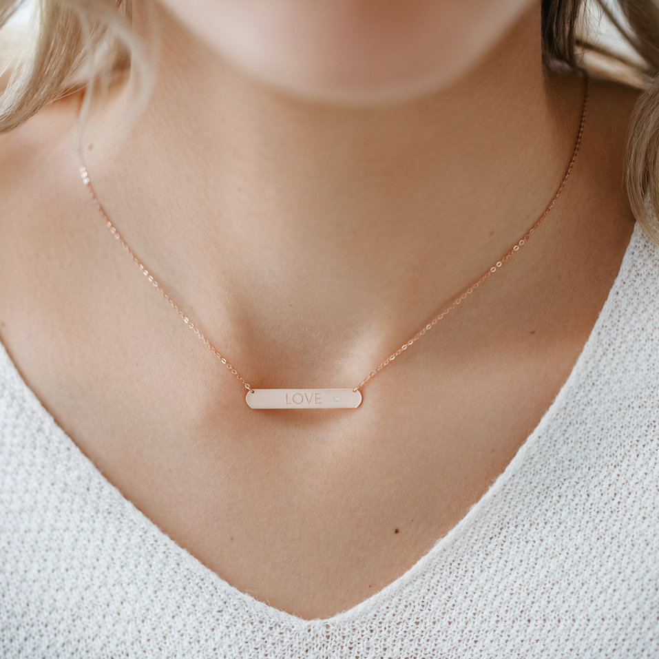 Náhrdelník s diamantem Eternal Amour