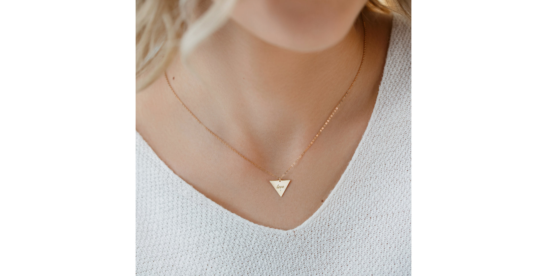 Náhrdelník s diamantem Love Triangle