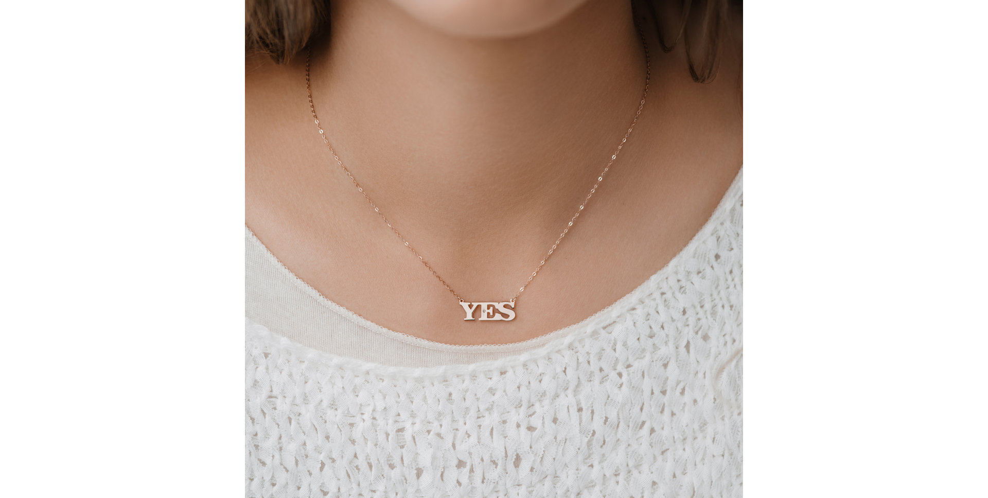 Náhrdelník s diamantem YES