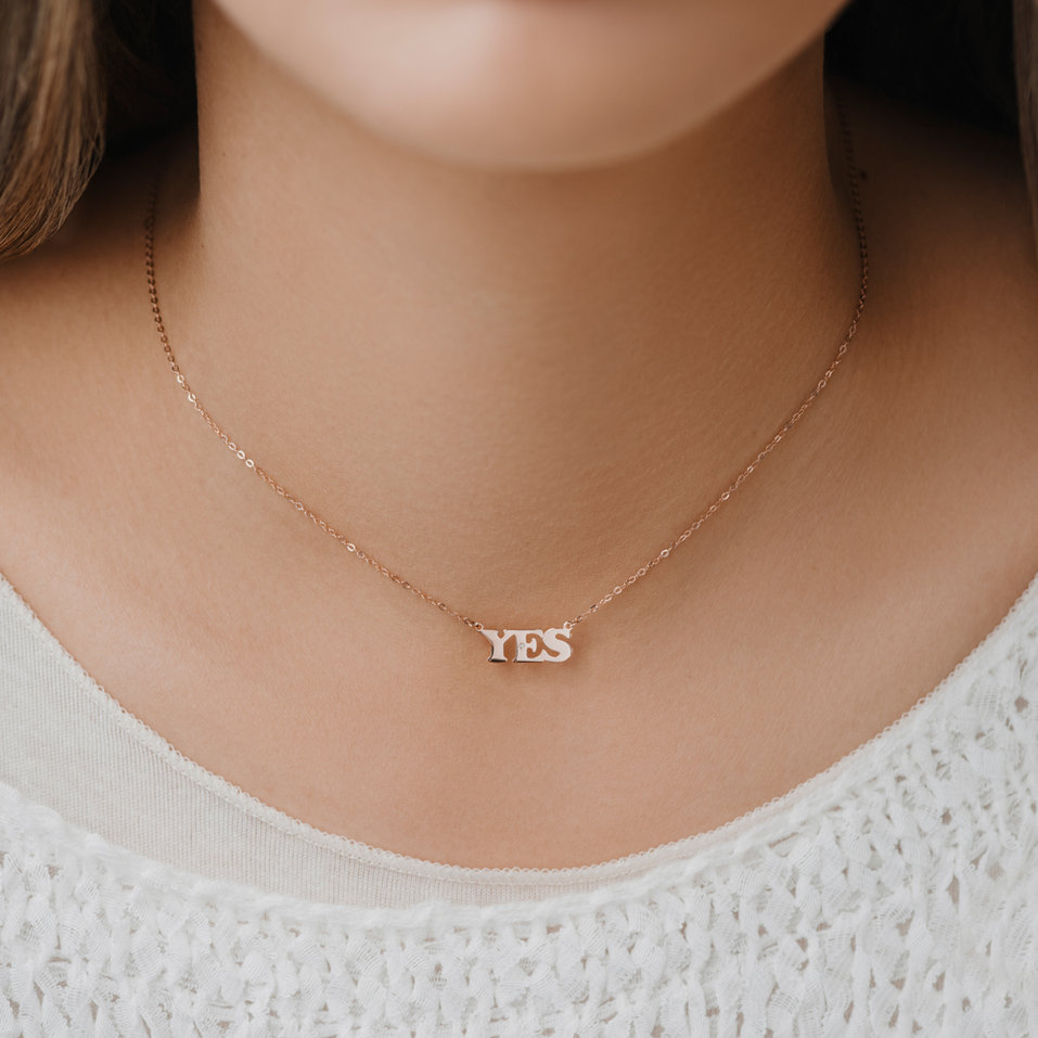 Náhrdelník s diamantem YES