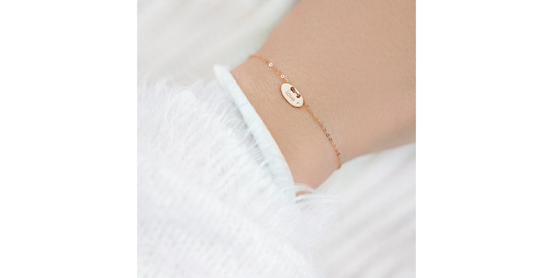 Náramek s diamantem Love Stamp Message