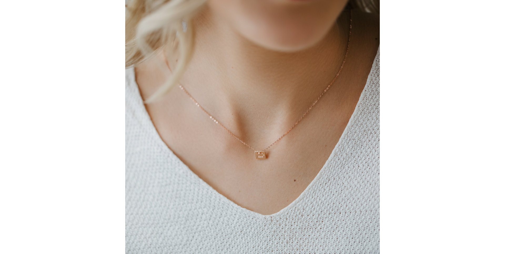 Náhrdelník s diamantem Military Amour