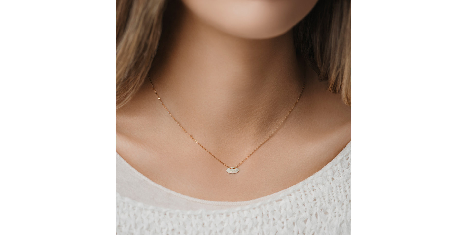 Náhrdelník s diamantem Love Y