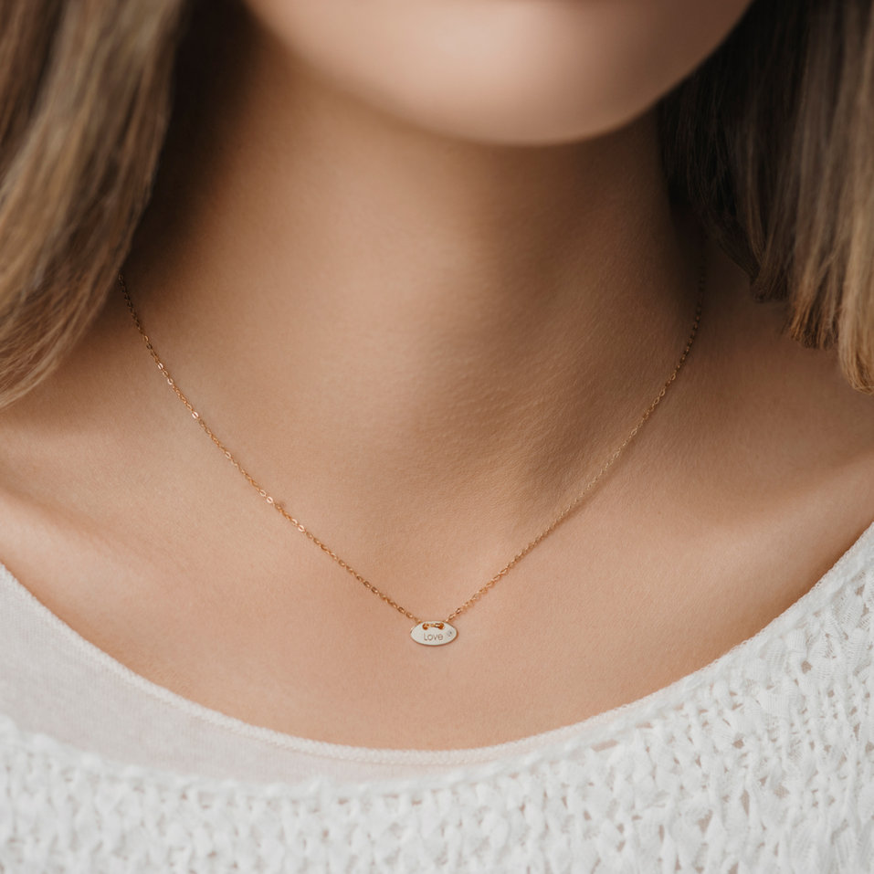 Náhrdelník s diamantem Love Y