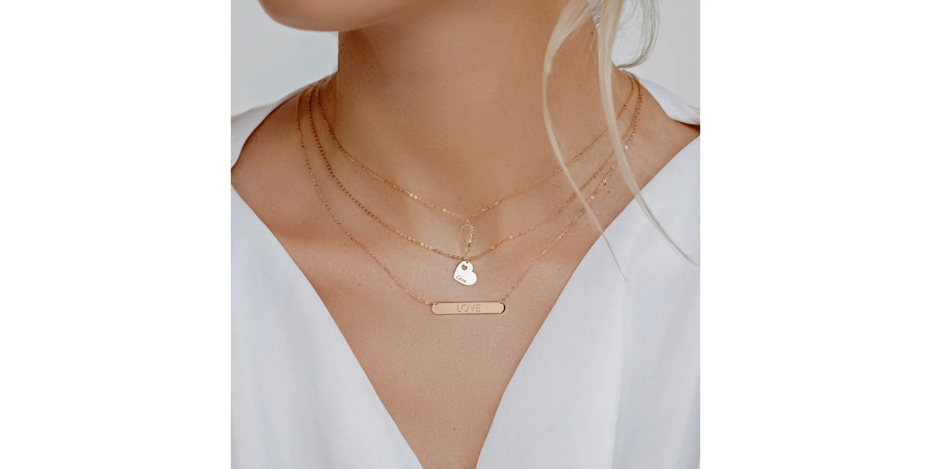 Náhrdelník s diamantem Angel Wing