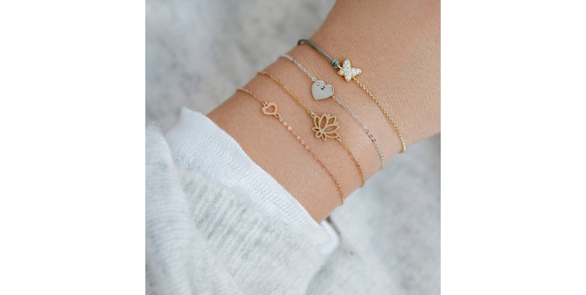 Náramek s diamantem Lotus