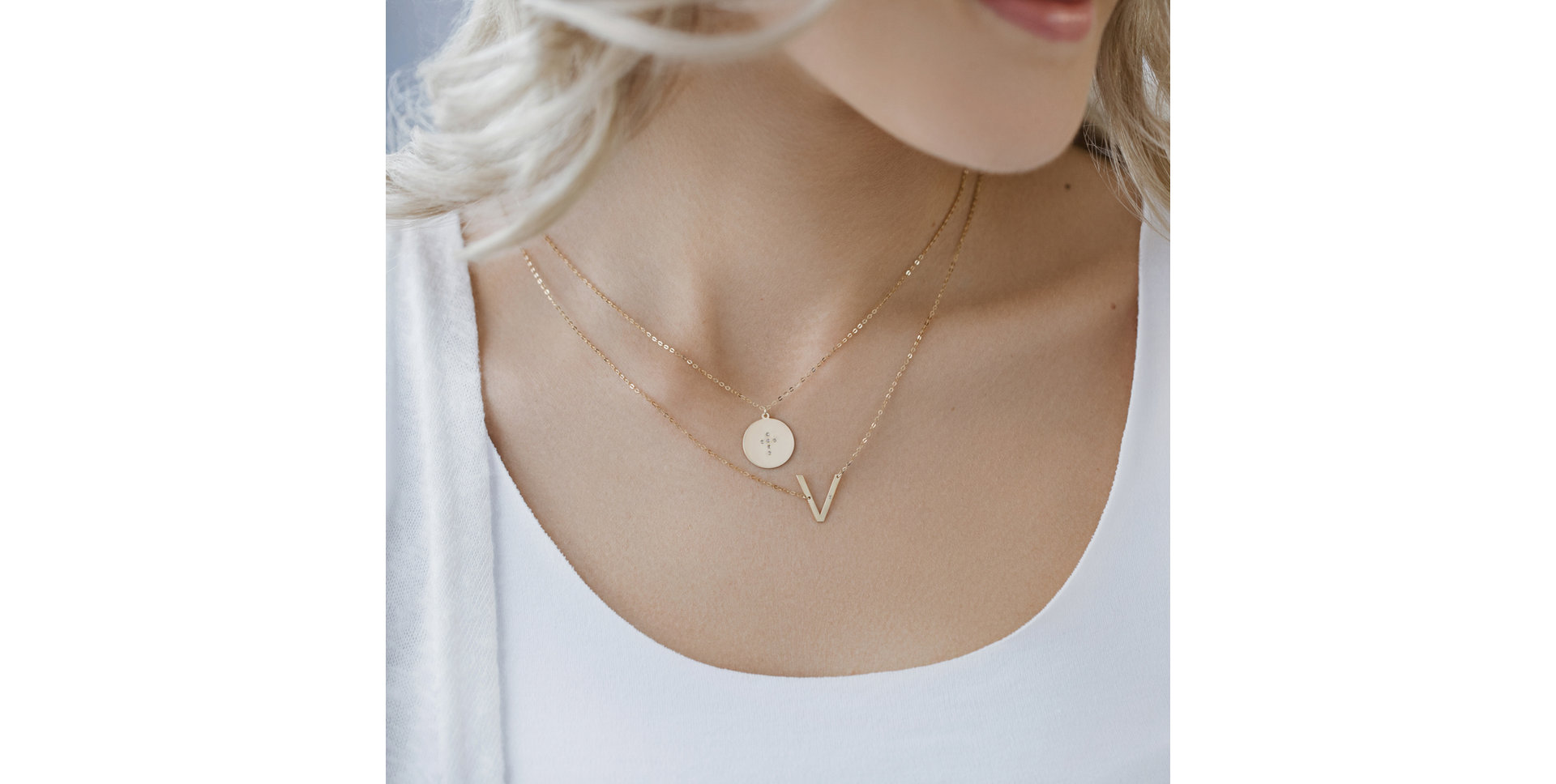 Náhrdelník s diamanty Diamond Cross