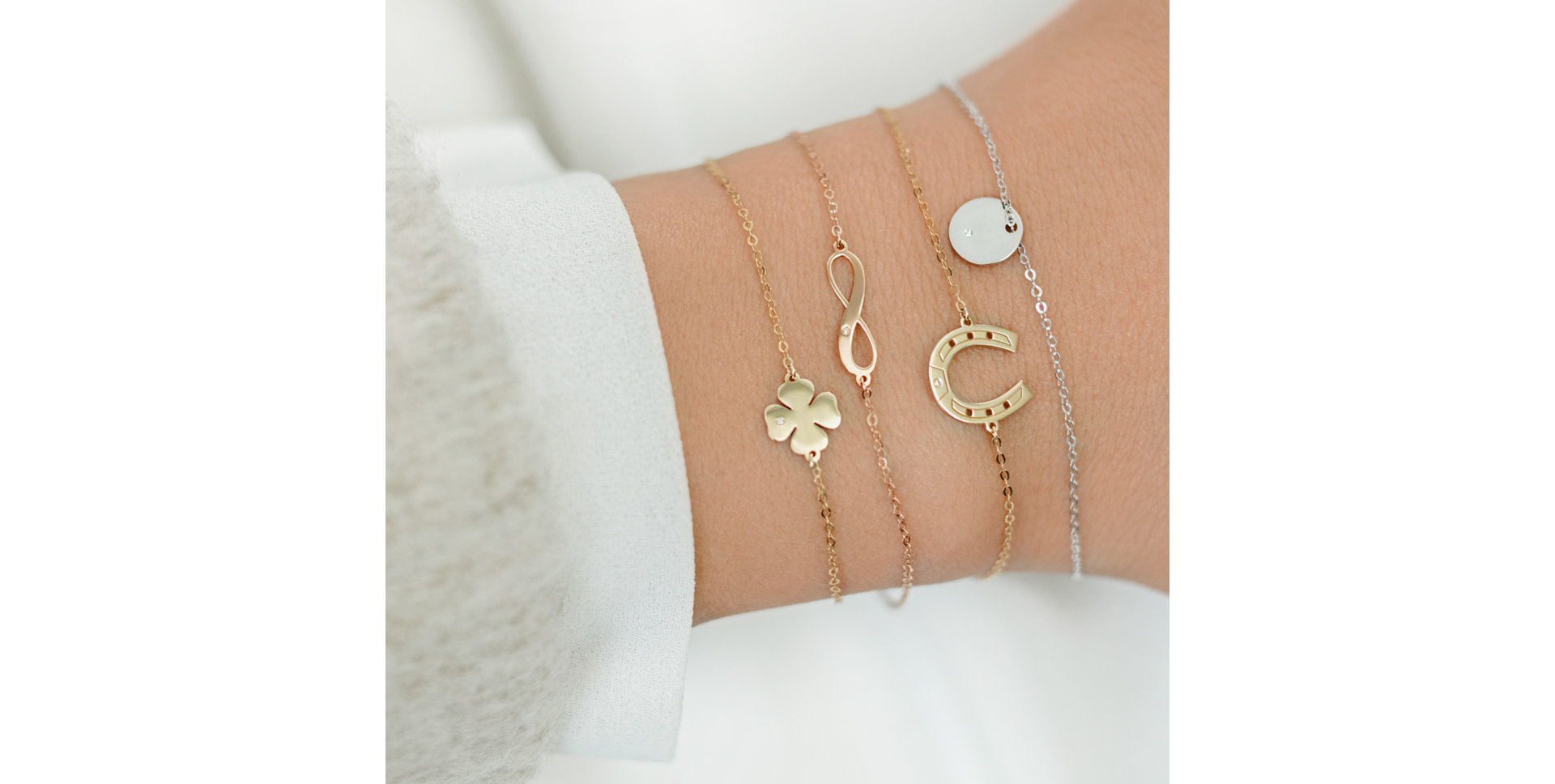 Náramek s diamantem Horseshoe