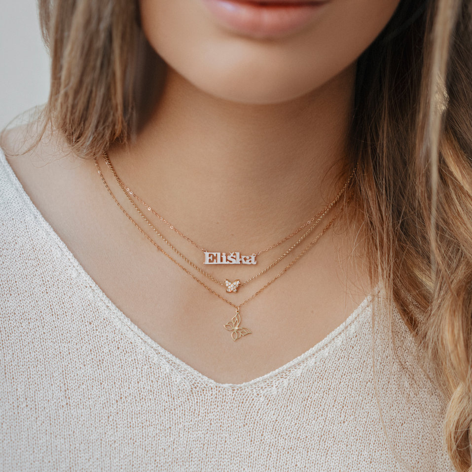 Náhrdelník s černými a bílými diamanty Magic Butterfly