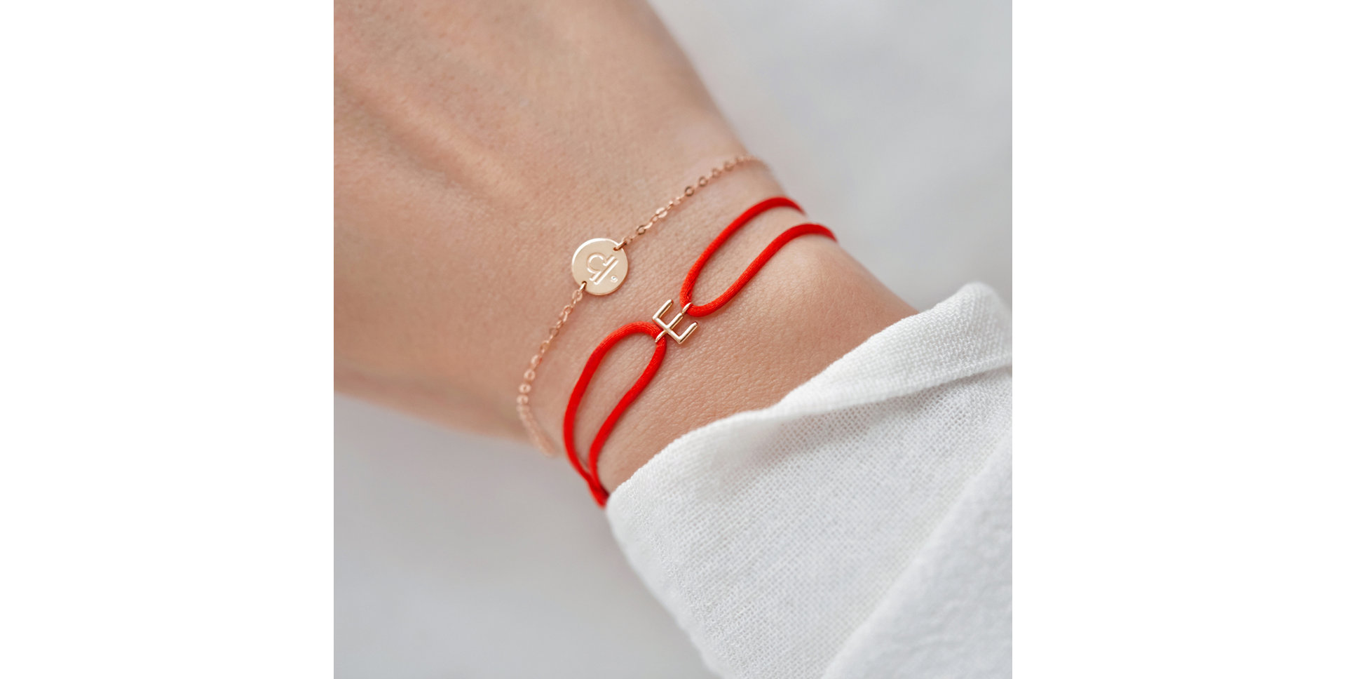 Diamantový náramek se šňůrkou Red E