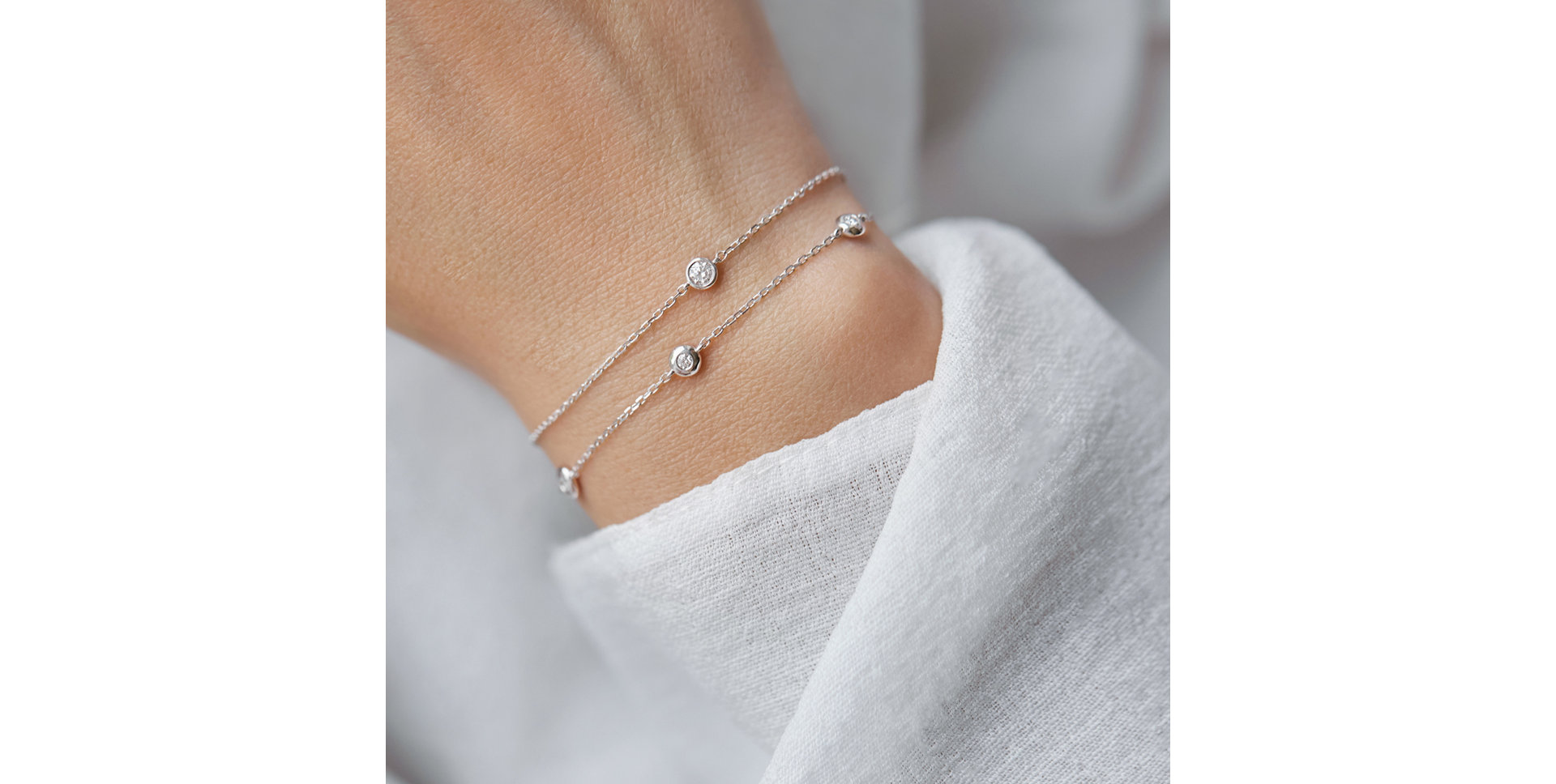 Náramek s diamantem Sparkling Dots