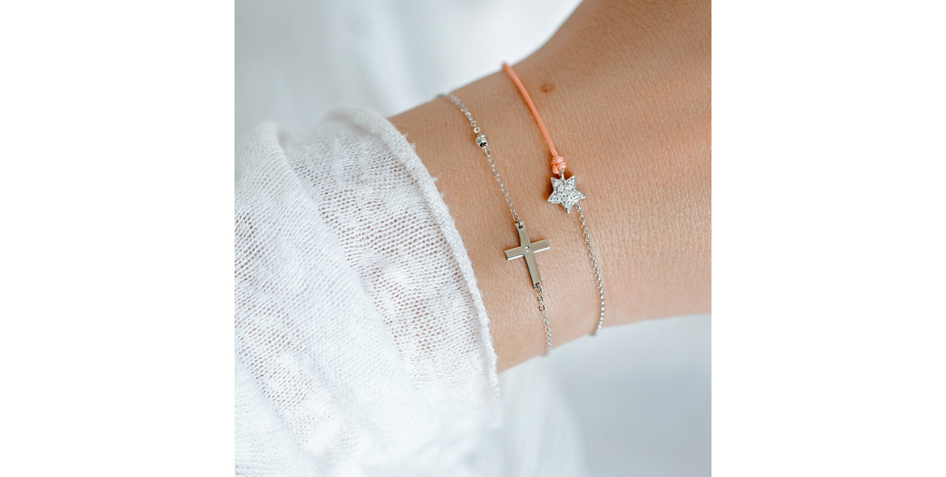 Diamantový náramek se šňůrkou Be a Star