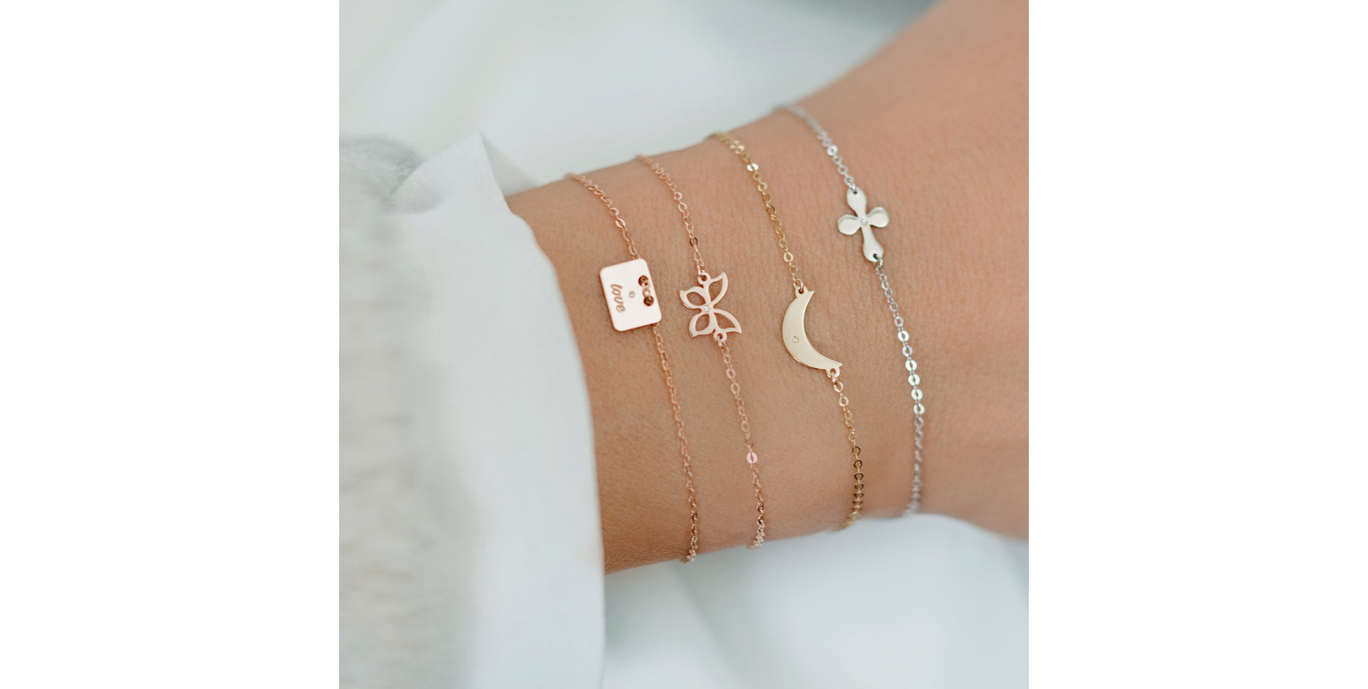 Náramek s diamantem Midnight Moon