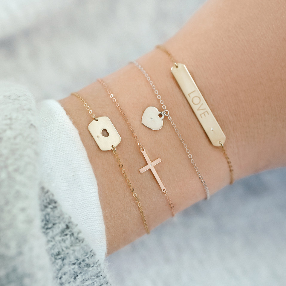 Náramek s diamantem Diamond Love