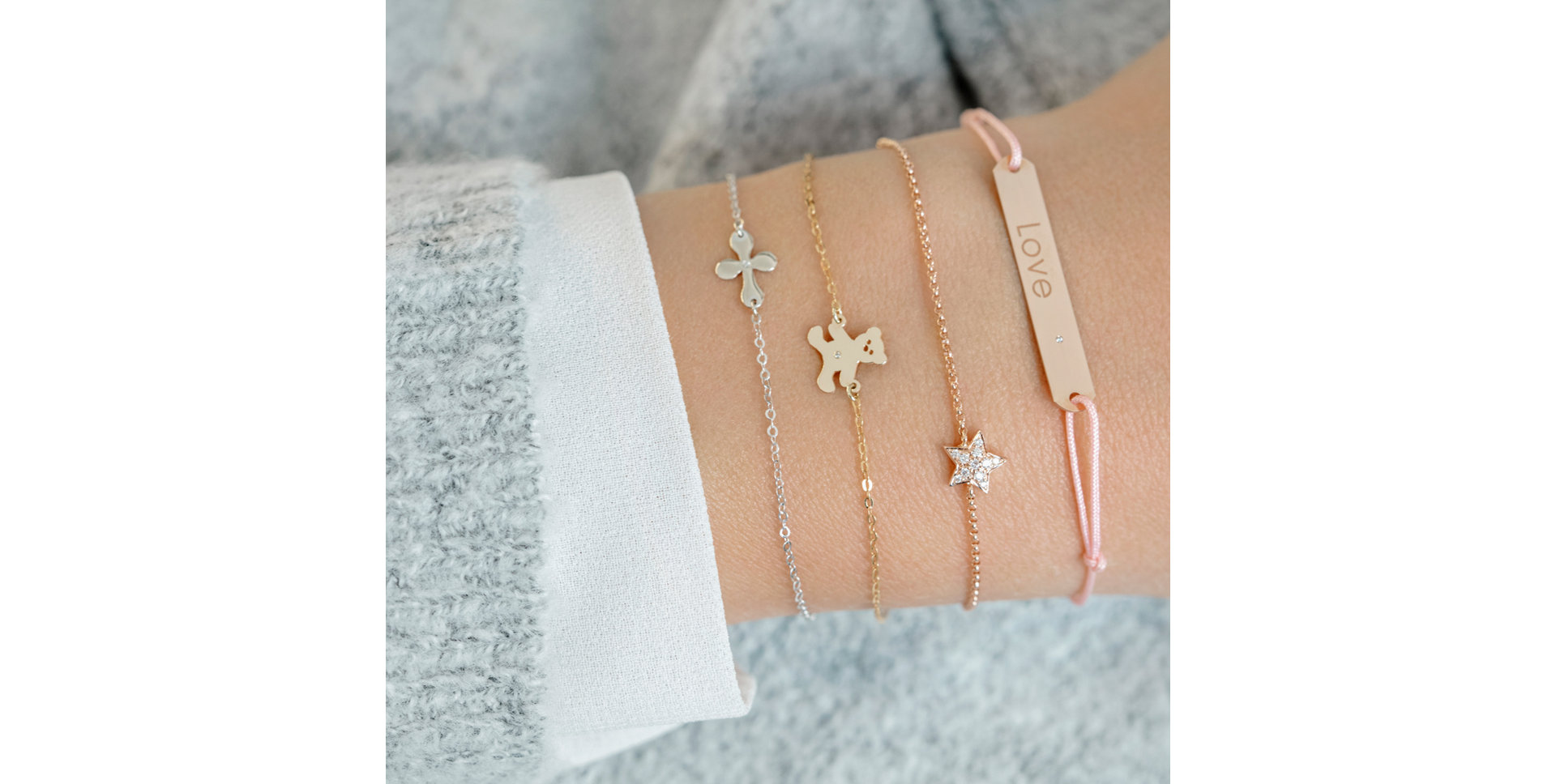 Diamantový náramek se šňůrkou Love