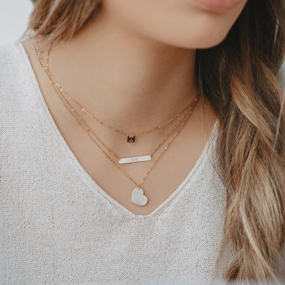 Náhrdelník s diamantem Military Amour