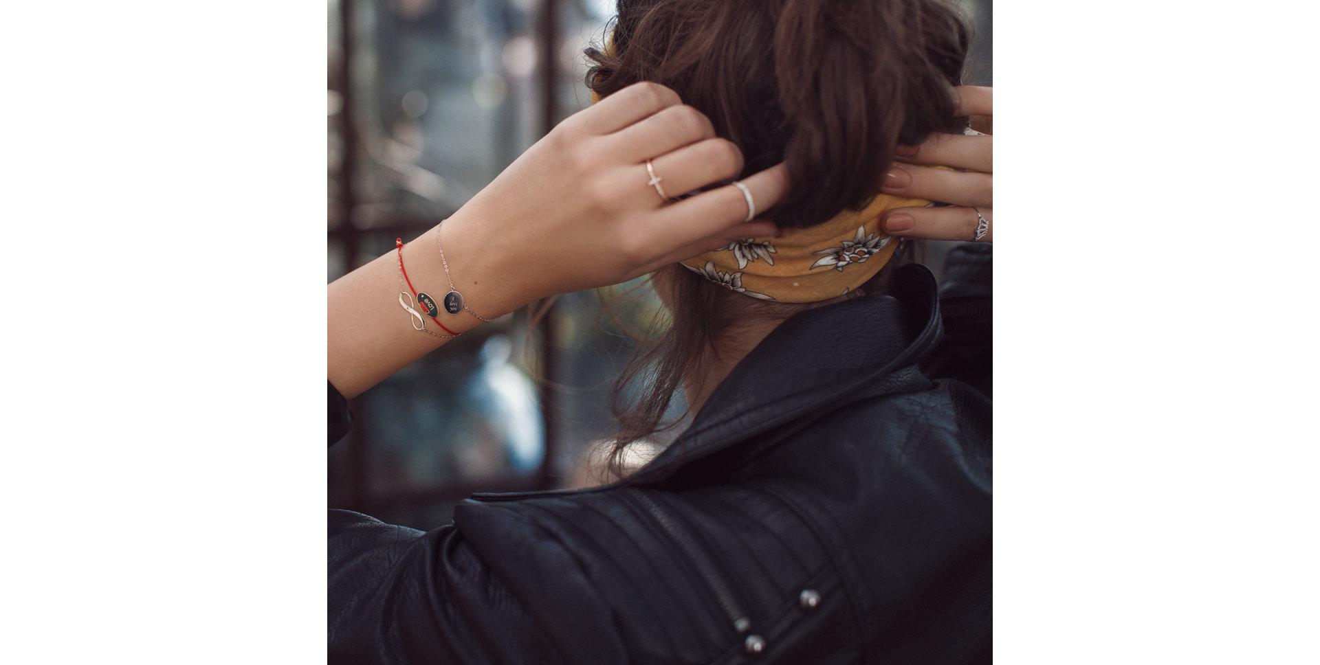 Diamantový náramek se šňůrkou Stamp