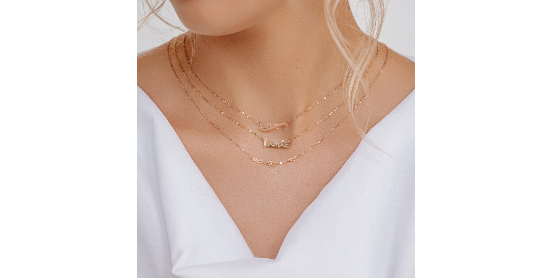 Náhrdelník s diamantem Classic name