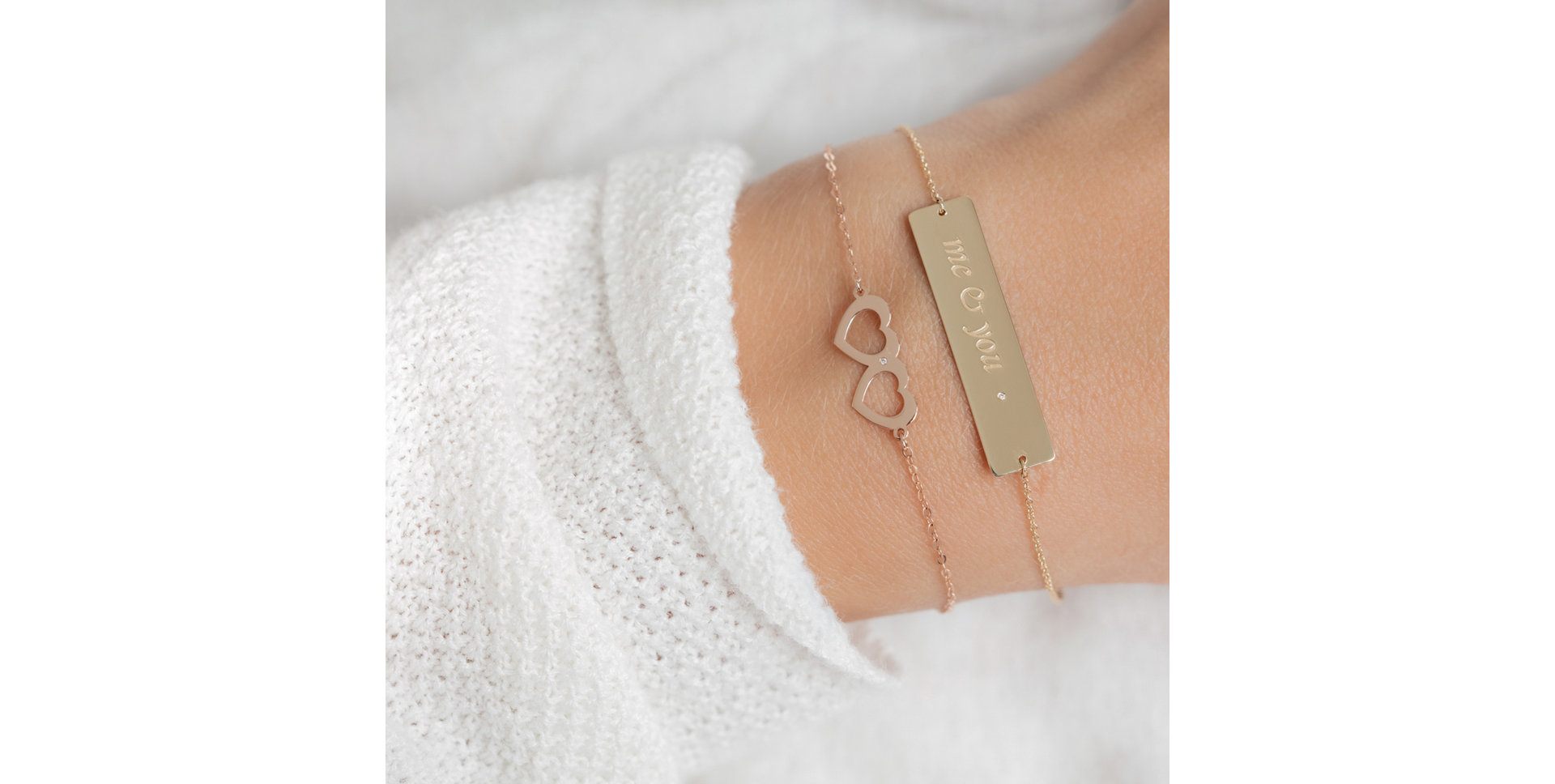 Náramek s diamantem Two Hearts