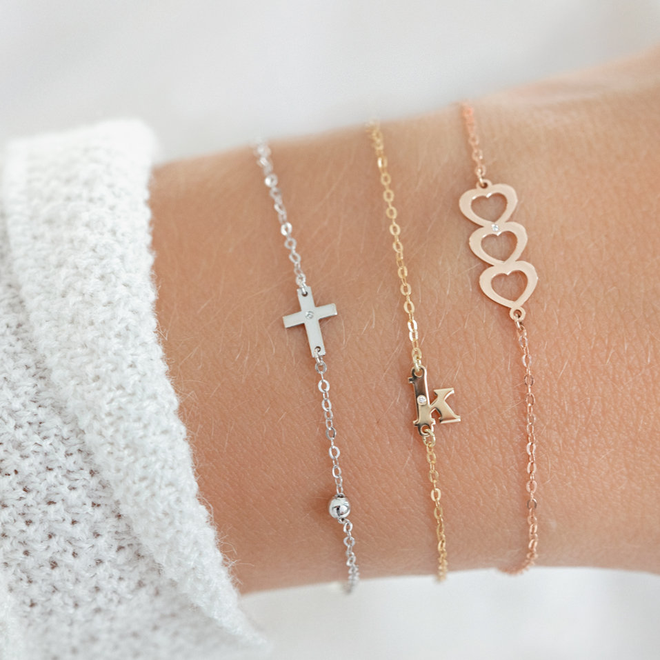 Náramek s diamantem Three Hearts