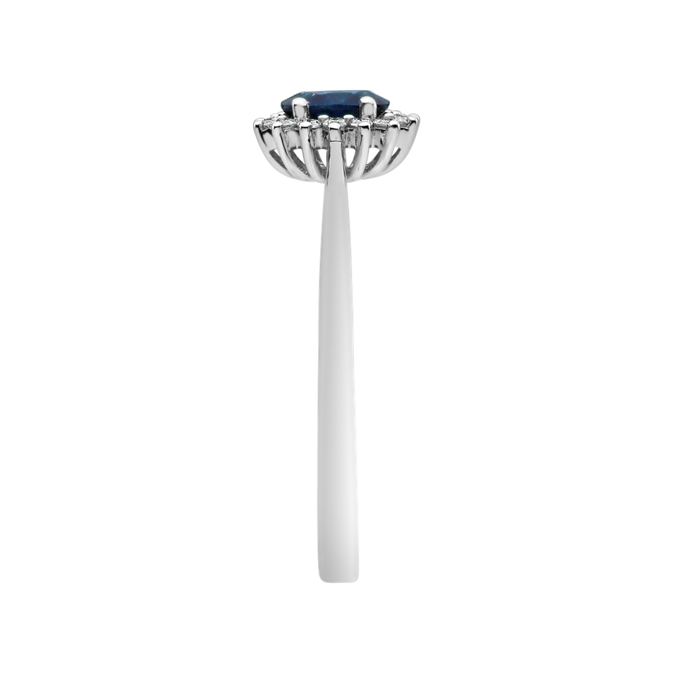 Prsten s diamanty a safírem Princess