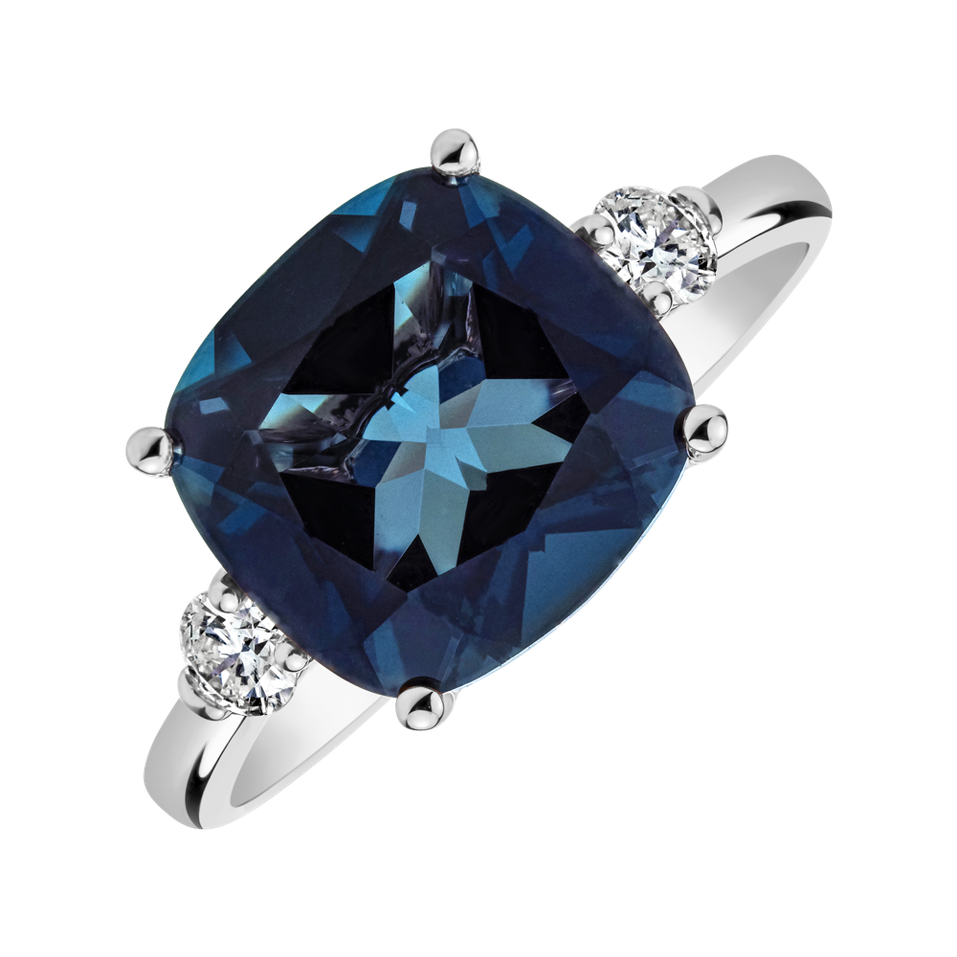Prsten s diamanty a topazem The Countess