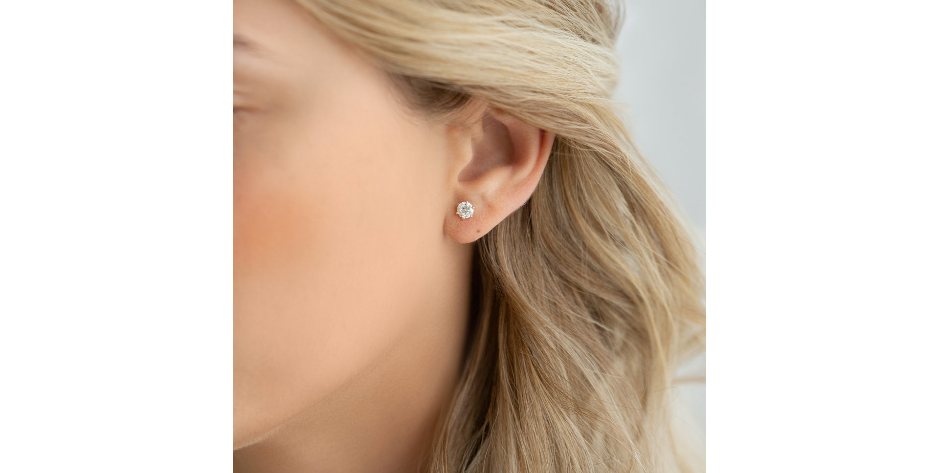 Náušnice s diamantem Essential Sparks