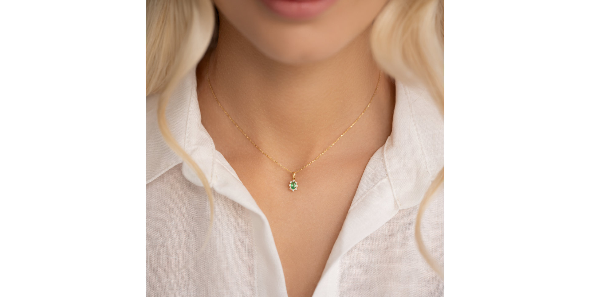 Přívěsek s diamanty a smaragdem Princess