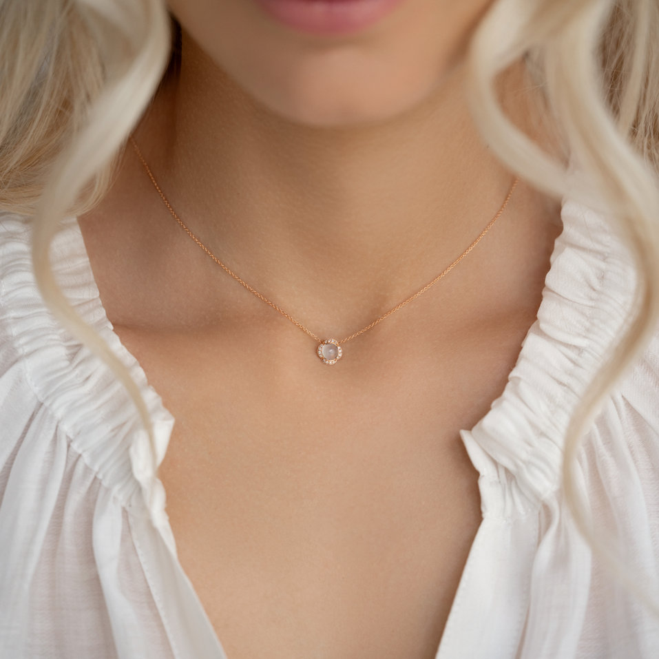 Náhrdelník s diamanty a chalcedonem Genevieve