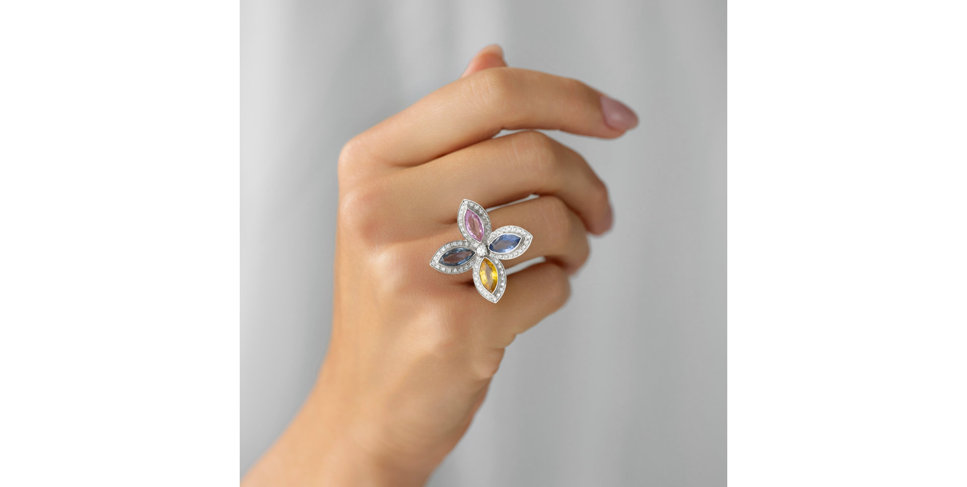 Prsten s diamanty a safíry Blooming Beauty