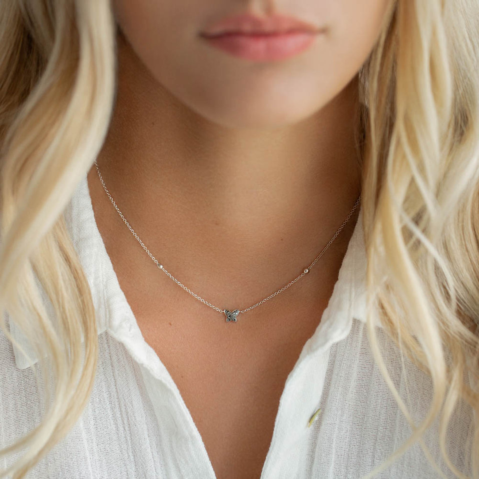 Náhrdelník s diamanty Magic Butterfly