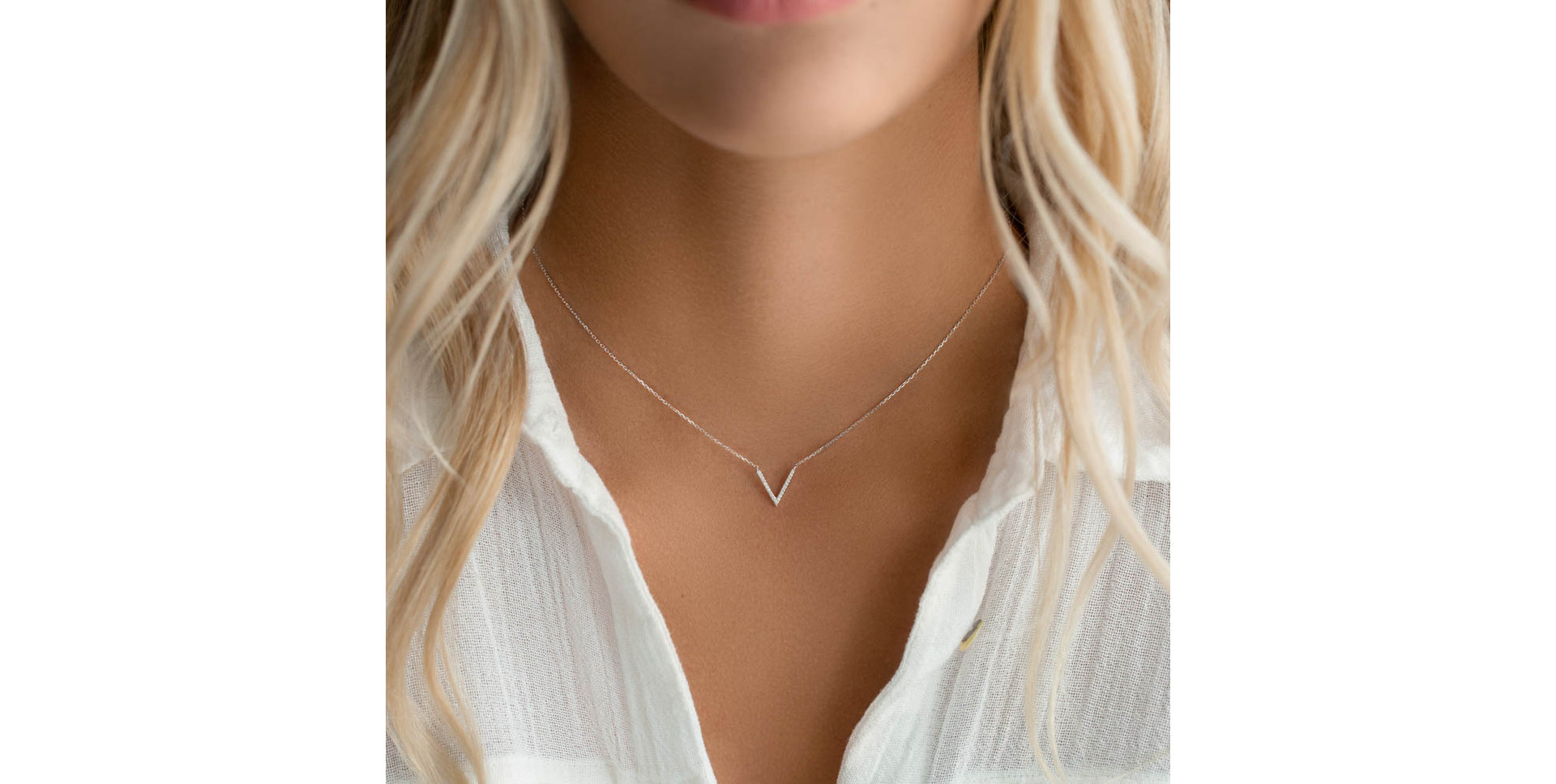 Náhrdelník s diamanty Velvet Beauty