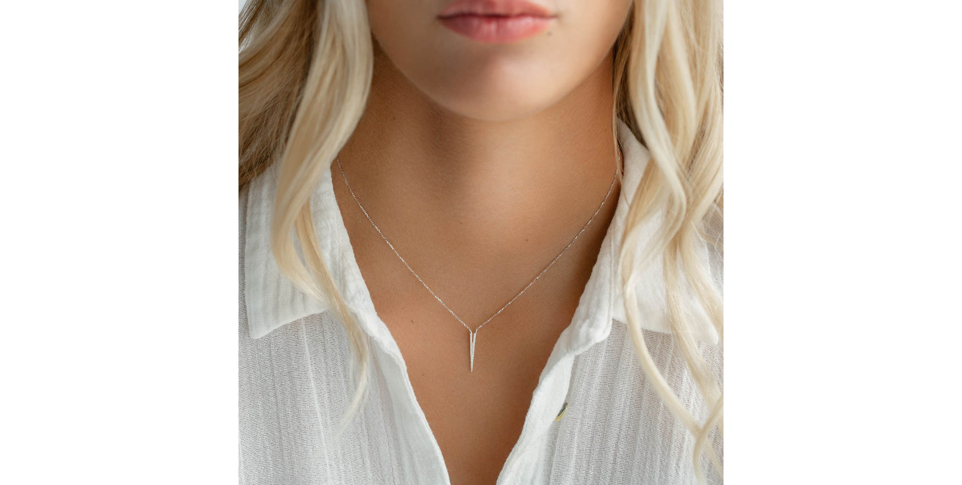 Náhrdelník s diamanty Broken Glamour