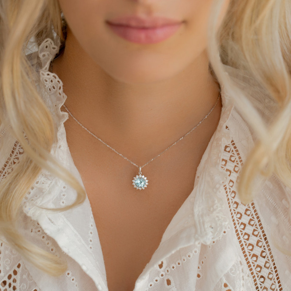 Přívěsek s diamanty a topazem sky Lilac Flower