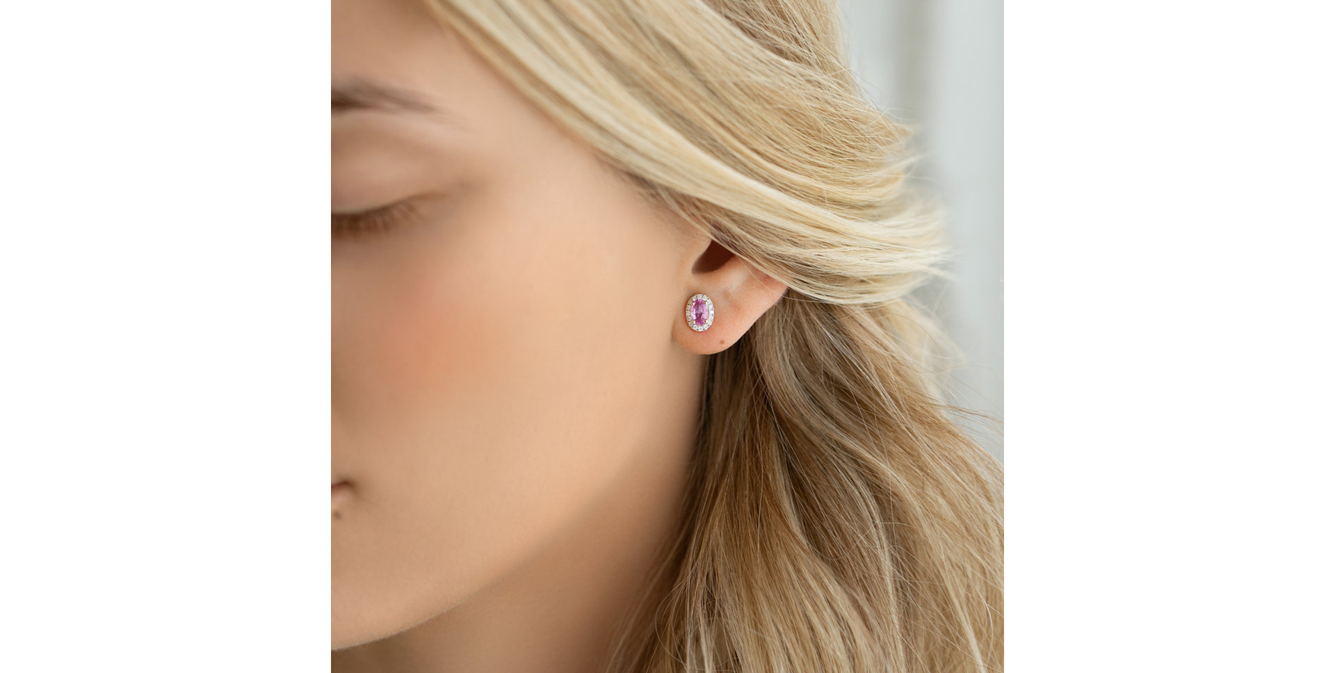 Náušnice s diamanty a safírem Royal Sapphire