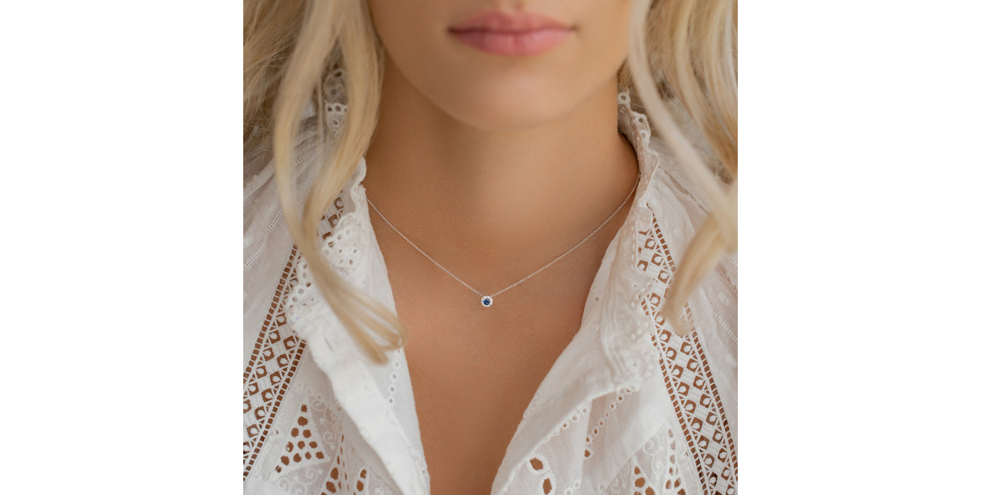 Náhrdelník se safíry a diamanty Curvy Wish