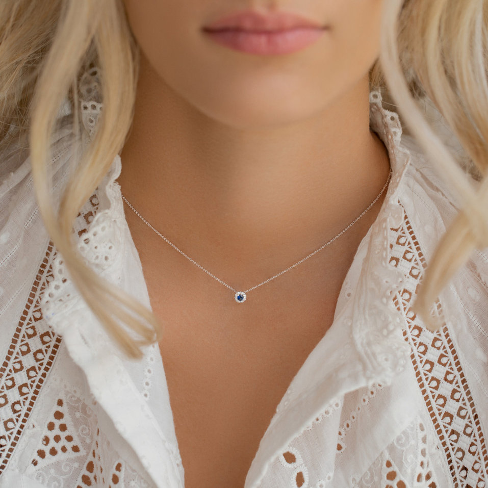 Náhrdelník se safíry a diamanty Curvy Wish