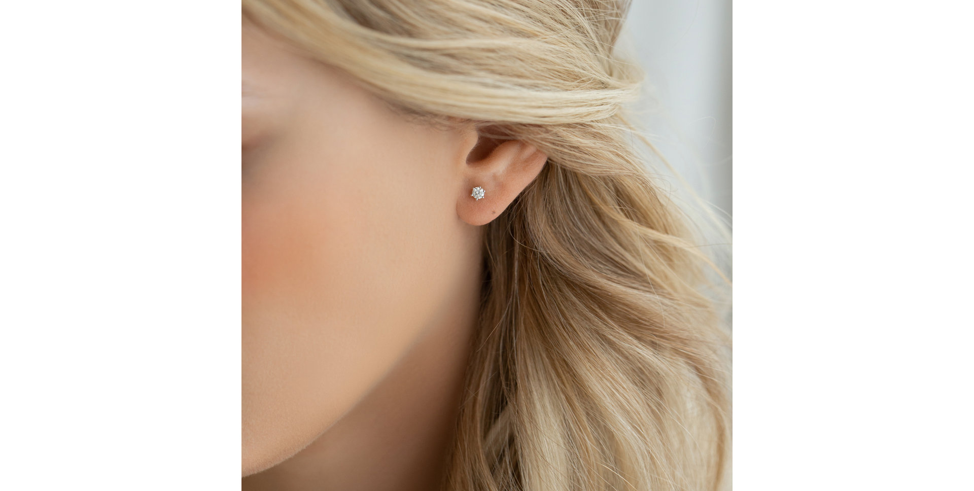 Náušnice s diamantem Essential Sparks