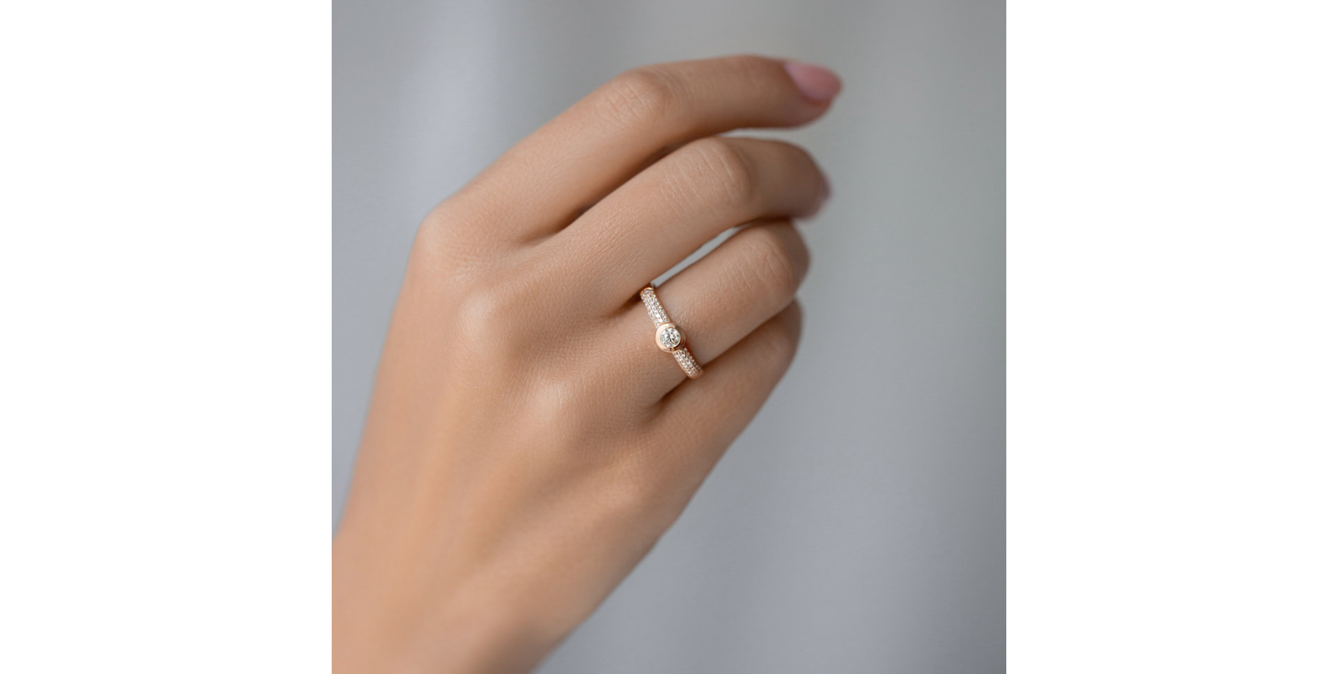 Prsten s diamanty Moon Highness