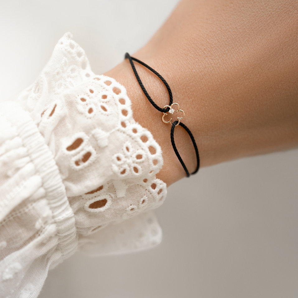 Náramek se šnůrkou Glossy daisy