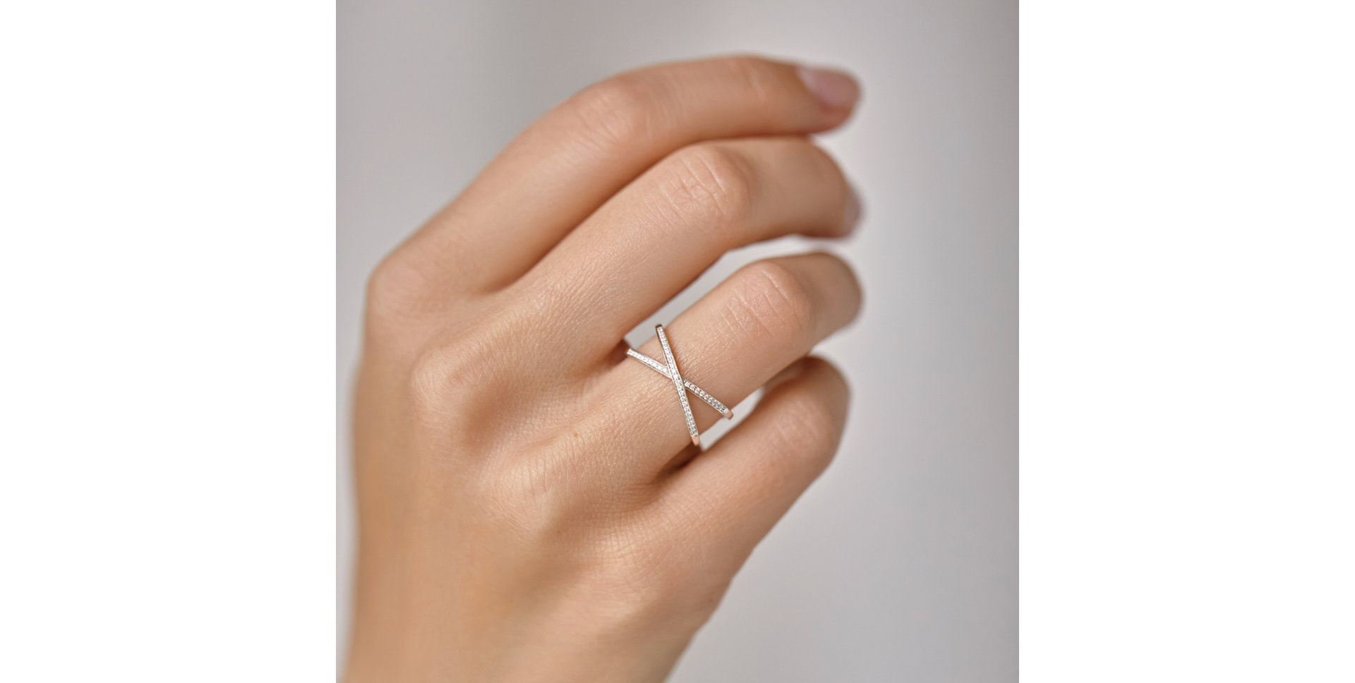 Prsten s diamanty Peace Twin