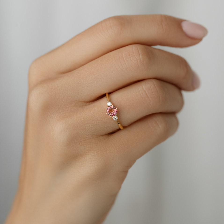 Prsten s diamanty a safírem Midnight Serenity