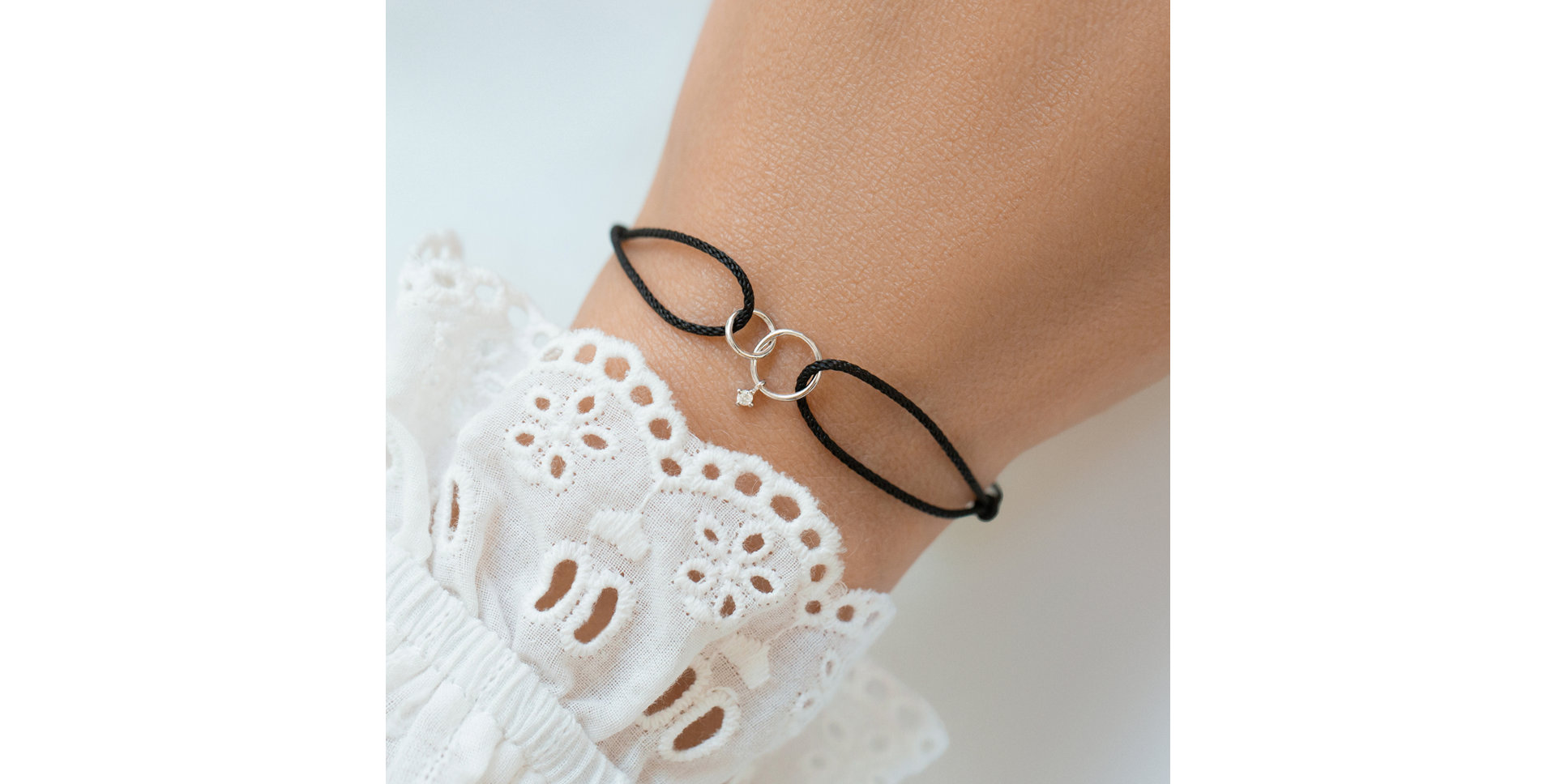 Náramek s diamanty Timeless Unity