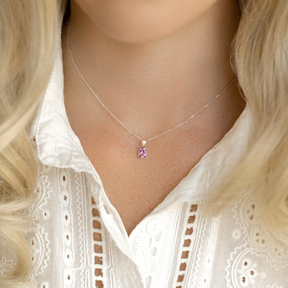 Náhrdelník s diamantem a quartzem Ismene